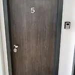 Jafar 5 Lejlighed