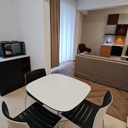 Jafar 5 - Modern 1Br With Balcony & Bathtub