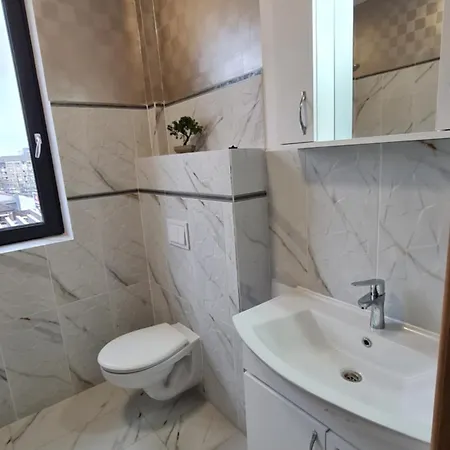 Jafar 5 - Modern 1Br With Balcony & Bathtub Апартаменты Тимишоара