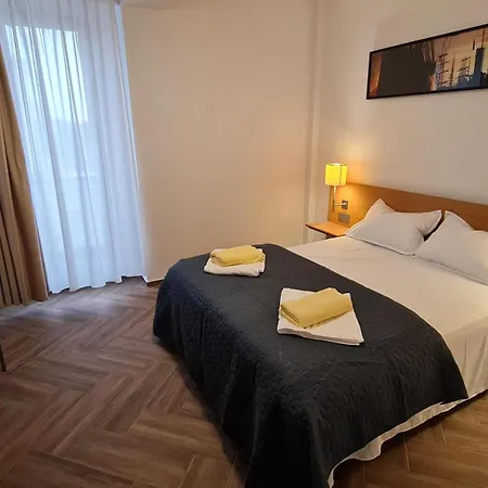 Jafar 5 - Modern 1Br With Balcony & Bathtub *